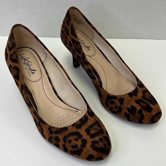 Life Stride PARIGI Leopard Print Pumps Size 8 - Picture 3 of 9